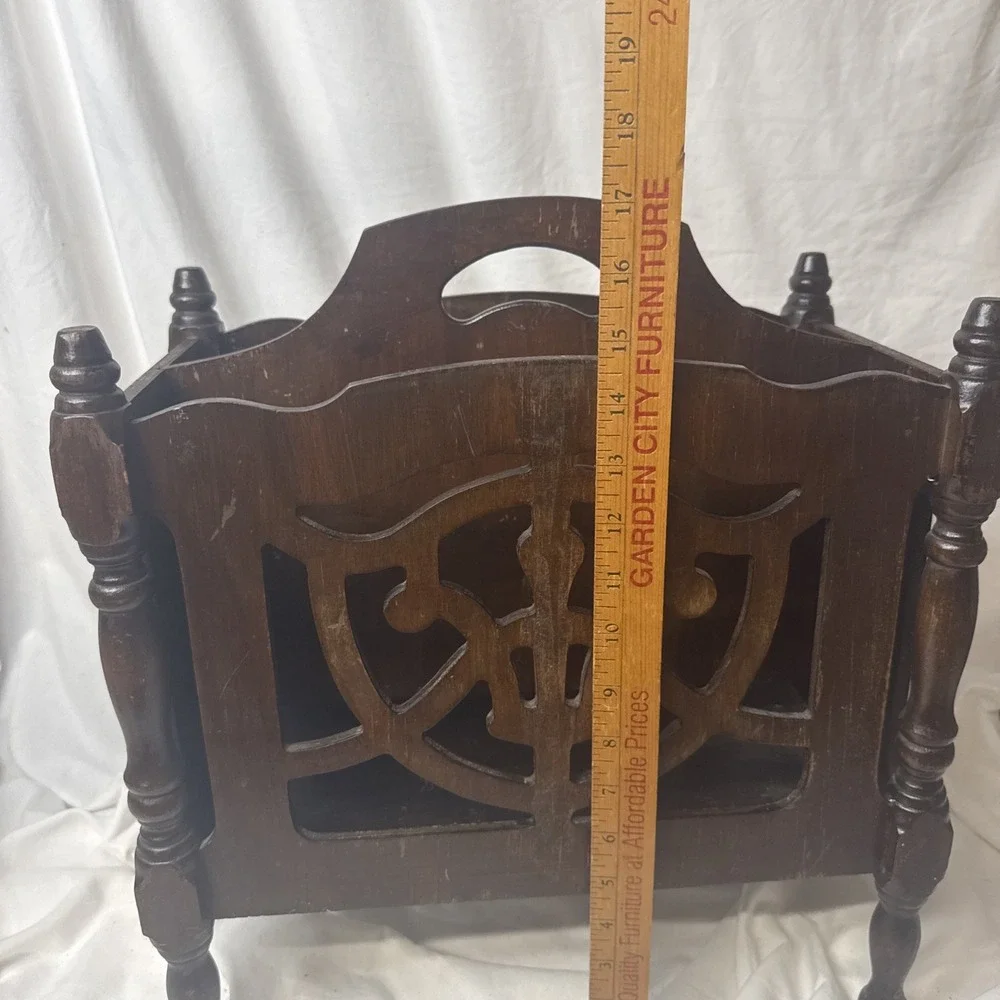 Vintage MCM Ornate Wood Magazine Rack 40's Fretwork Spindles Records Towels Deco